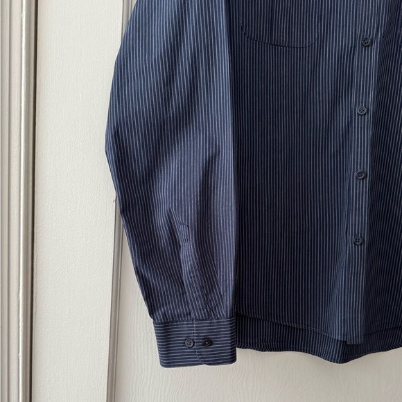 Kenneth Cole New York Navy Striped Button Down Long Sleeve Shirt Size XL - Picture 3 of 7
